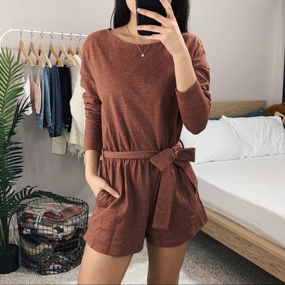 🆕 Claire - Brick Knit Romper - Picture 3 of 7